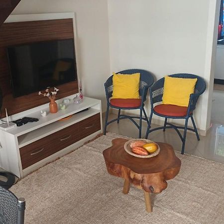 Вилла Taperapua Casa Lirio Dos Vales Порту-Сегуру Экстерьер фото